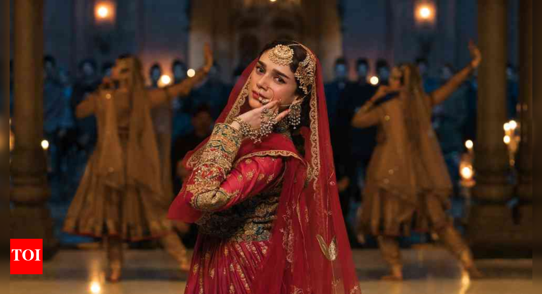 Tracing the history of ‘Anarkali’ suits from Akbar’s royal darbar to the 21st century – The Times of India