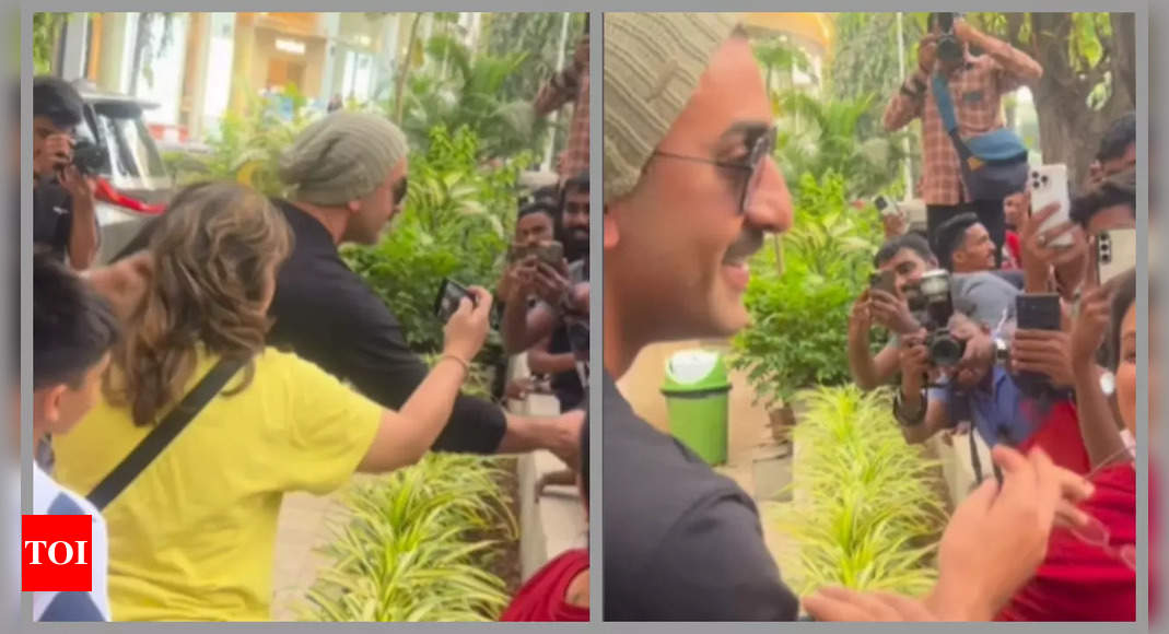 Ranbir Kapoor win hearts as he interacts with fans, clicks selfies and shakes hands outside his brand store - WATCH video