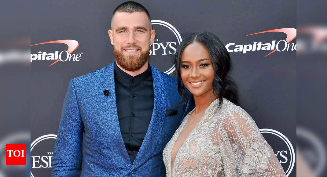 Travis Kelce’s ex girlfriend Kayla Nicole enjoys 