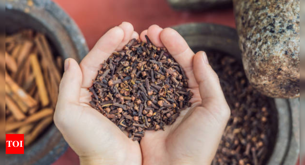 Clever ways to add cloves to daily routine and speed up weight loss