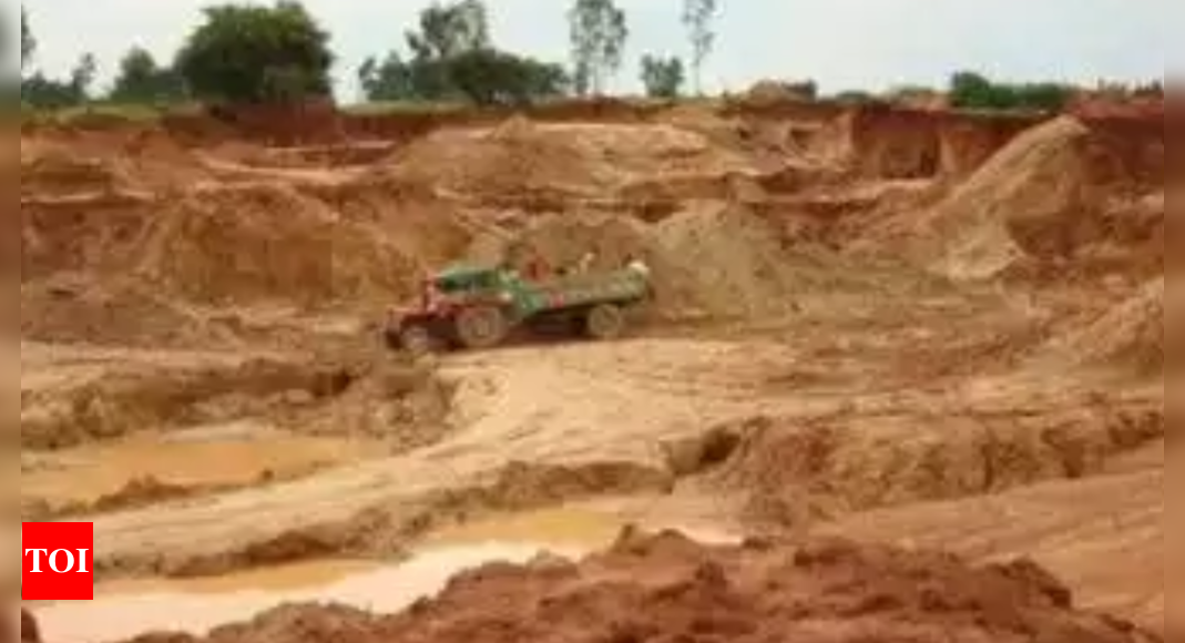 Villagers in MP’s Morena seize tractor from forest officials during illegal sand mining