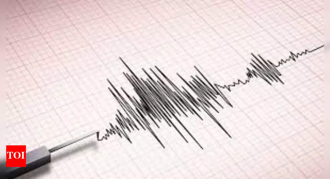 Magnitude 5 earthquake hits Iran, minor damage reported in Natanz area