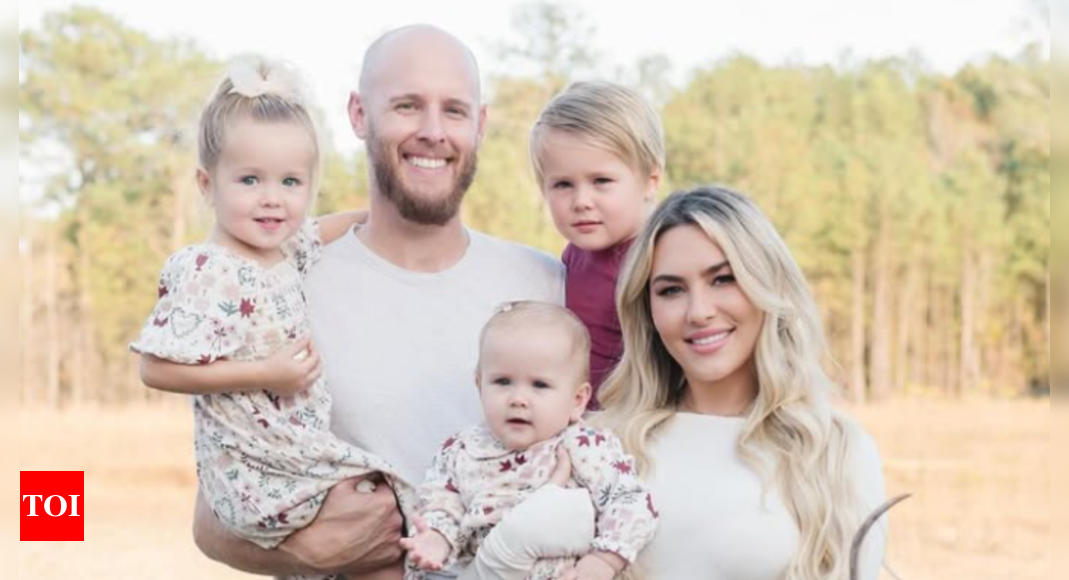 Zack Wheeler's wife Dominique enjoys a beach day with their kids and Phillies pitcher Aaron Nola's children