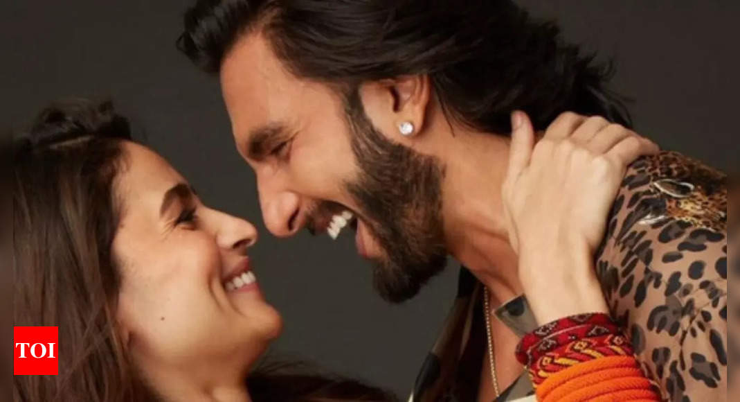 Alia Bhatt and Ranveer Singh set the internet ablaze in THIS throwback BTS viral video