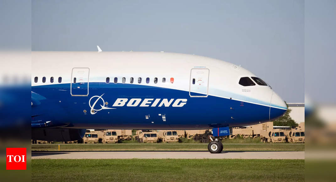 Boeing lays off up to 180 at engineering unit