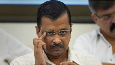 Arvind Kejriwal gives key roles to senior netas to keep AAP flock together