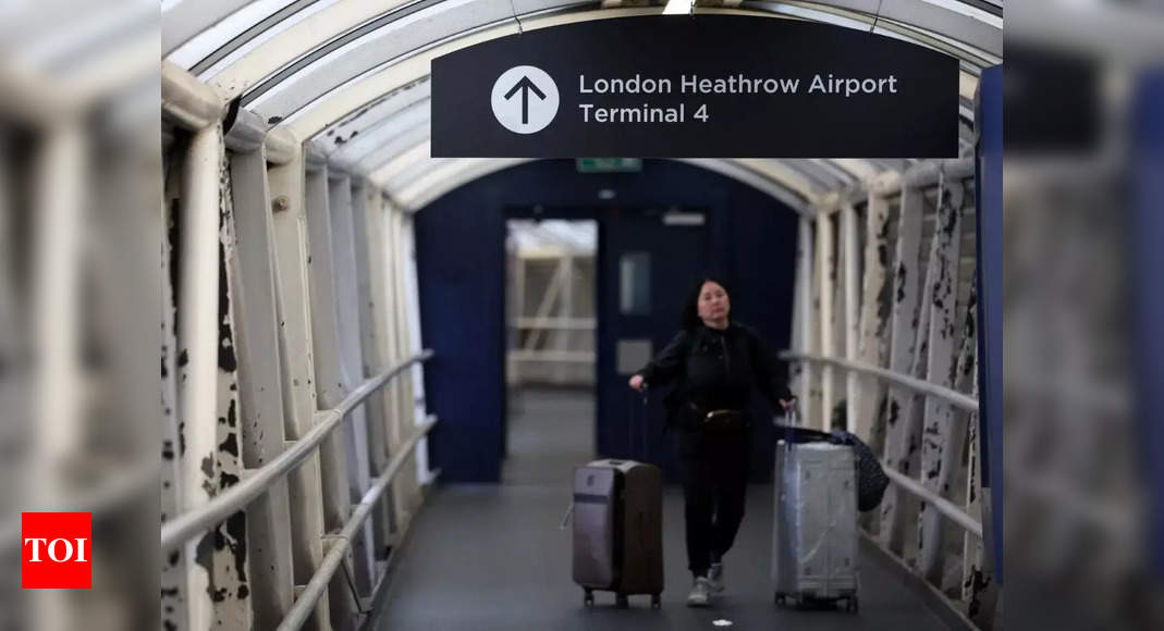 'We don’t want to be here anymore': Passengers left annoyed at Heathrow Airport