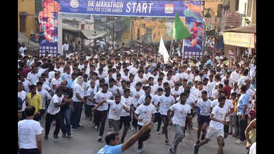 Marathon & dolphin safari mark Water Day | Varanasi News - The ...