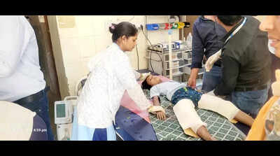 Girl dies after school gate pillar collapses, another severely injured ...