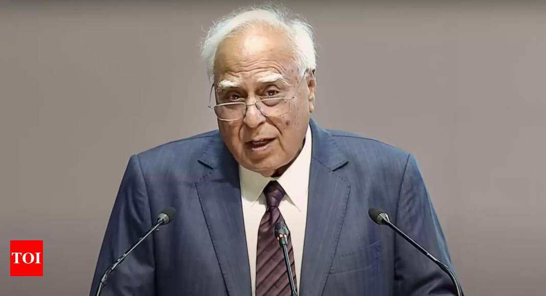 INDIA must appear to be a ‘bloc and not un-bloc' itself in public domain: Kapil Sibal