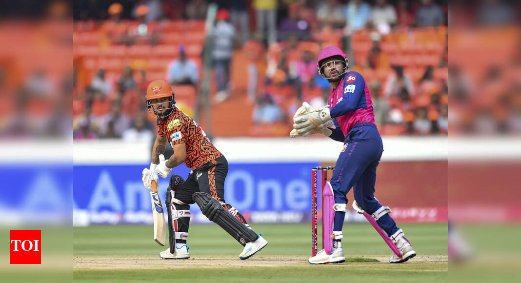 IPL 2025 Live: Deshpande gets rid of high-flying Head