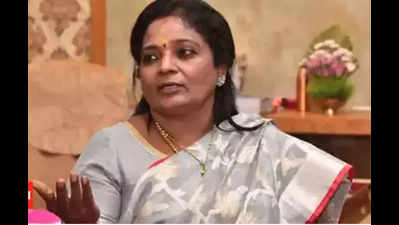 Tamilisai accuses DMK of duping TN