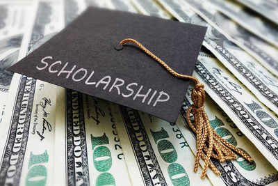 US Freezes Scholarship Funding: 5 Ways Students Are Caught in the Crossfire – The Times of India