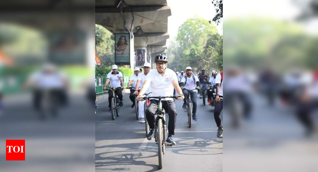 Cycle rally promotes fitness, sustainability | Lucknow News - The Times ...