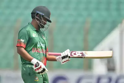 Former Bangladesh captain Tamim Iqbal recovering from heart attack during domestic match