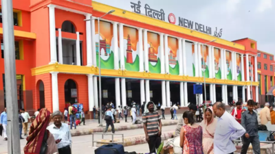 Railways to run general train to decongest platforms at Delhi stations
