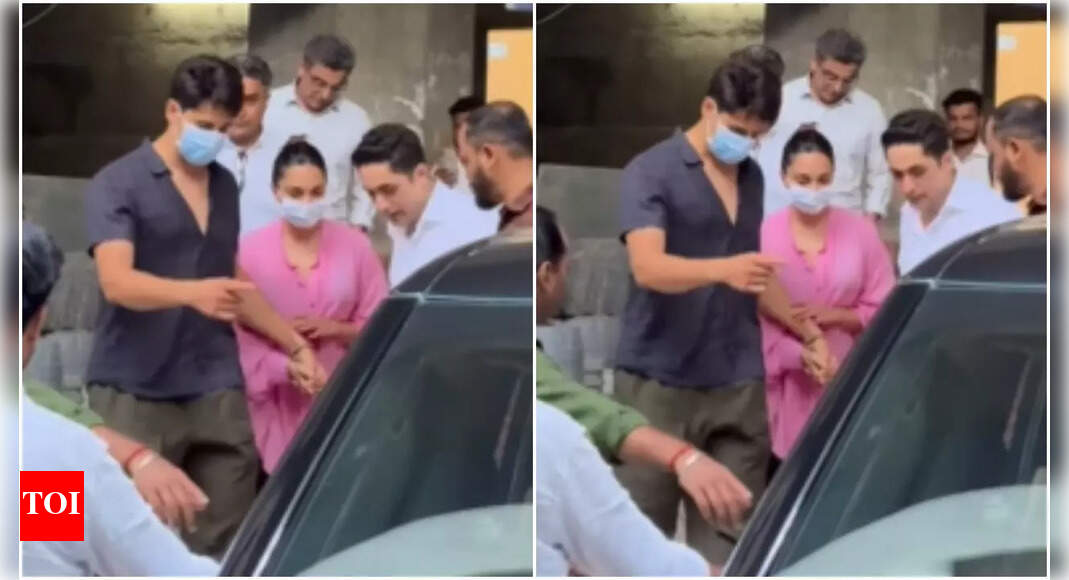 Mom-to-be Kiara with Sidharth for house hunt in Mumbai