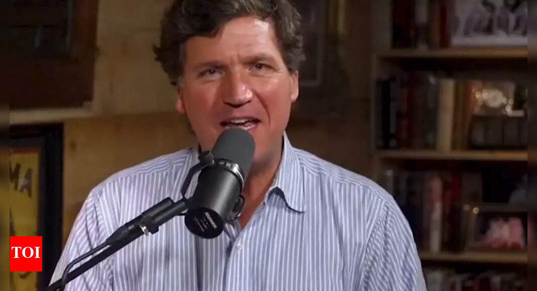 Tucker Carlson announces heartbreaking news of his father Dick Carlson's death: 'He refused all painkillers to the end' - The Times of India