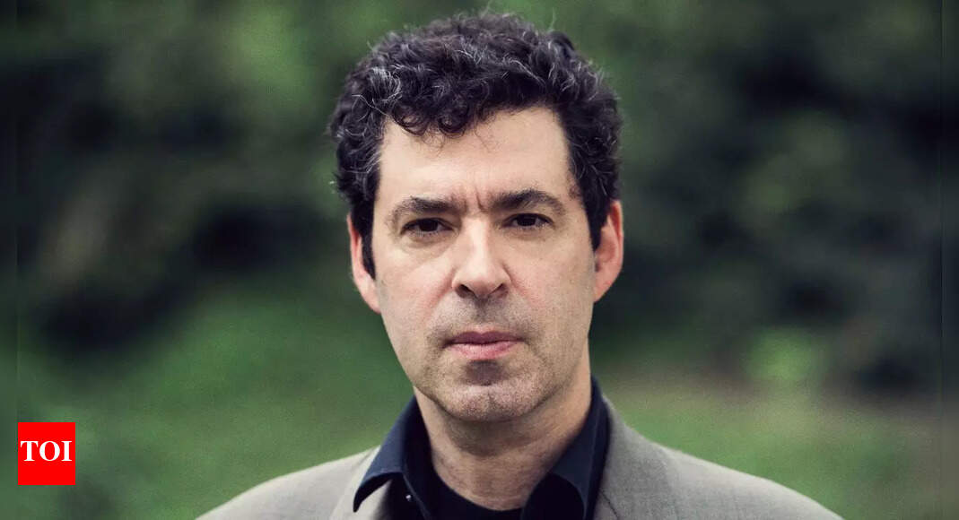 Yale professor flees to Canada amid 'autocratic takeover' in US: 'It's not just Donald Trump'