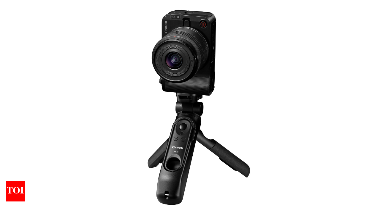 Canon launches EOS R50 V camera and RF-S 14-30mm lens in India