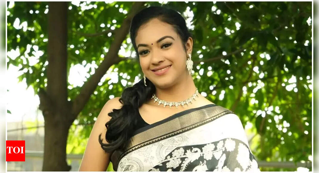 Buvisi uning nabira uni tomosha sikikleri