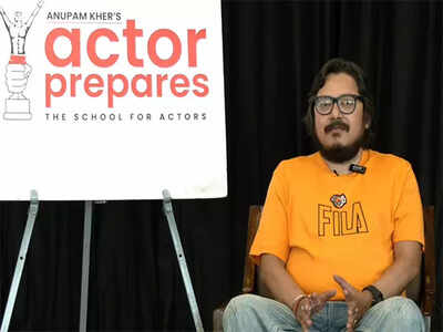 Talented people are recognised in Film industry: Director Amit Joshi addresses students at Anupam's institute 'Actor Prepares'