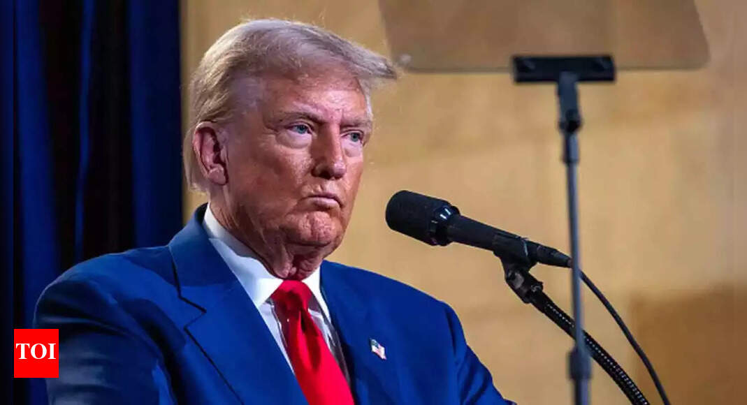 Judges extend restrictions on Donald Trump’s plan to deport Venezuelan gang members
