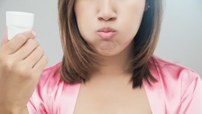 Oil pulling: 5 reasons every influencer is promoting this teeth cleaning hack