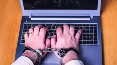 Pune jalebi seller among 2 held for ‘digital arrest’ scam