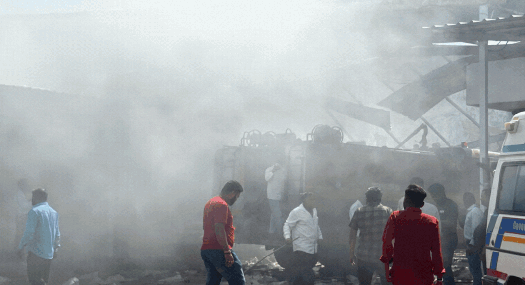 Breaking News Today (1st April) Live Updates: Fire breaks out at ...