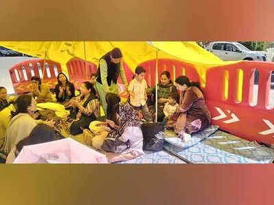 Himachal Pradesh teachers intensify protest for govt recruitment, reject private outsourcing