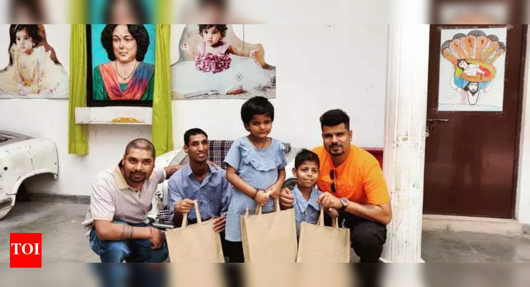 Karn Singh visits kids at Drishti | Lucknow News - The Times of India
