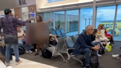Passenger strips at Florida Airport amid heated argument at Spirit Airlines Gate