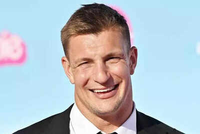 Rob Gronkowski could be Fox Sports’ next big star as Jimmy Johnson retires