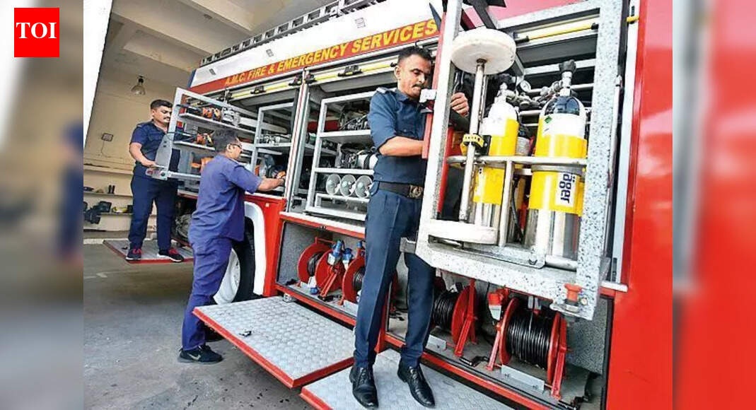 Gujarat govt rolls out 200cr unified fire services plan | Ahmedabad ...