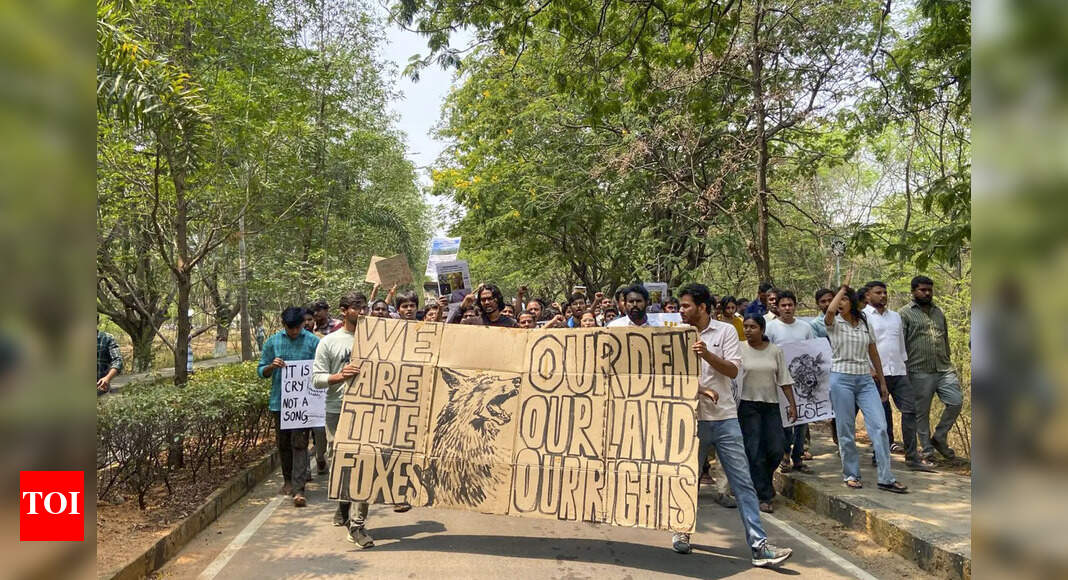 University of Hyderabad's students call off indefinite protest after SC orders stay on developing land parcel