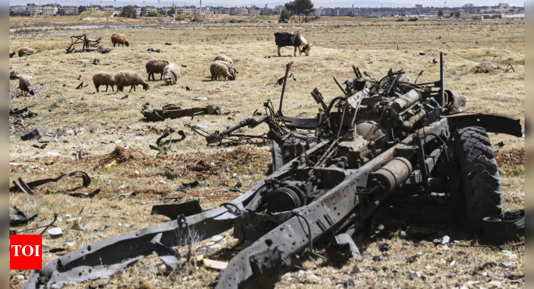 Israel kills Hamas commander in Lebanon strike