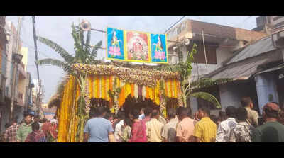 Budhi Thakurani Yatra begins in silk city