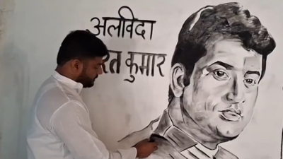 Artist from Amroha pays charcoal portrait tribute to late cinema icon Manoj Kumar