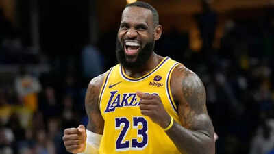 “He will never forget that” — LeBron James helping a young fan shoot in a contest puts Los Angeles Lakers fans in a cloud nine