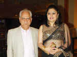 Ramesh Sippy, Kiran Juneja