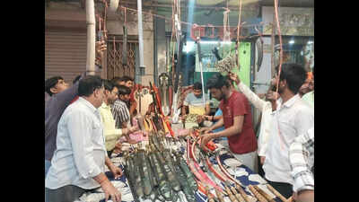 Sale of traditional weapons surges in H’bag