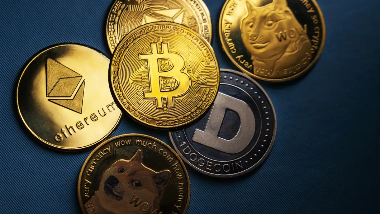 Bitcoin, Ethereum, and major cryptocurrencies plunge as US tariff plans  fuel recession fears - The Times of India