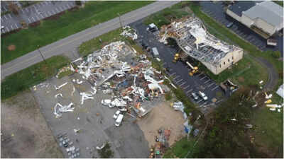 US storms, 'devastating' flooding death toll climbs to 17