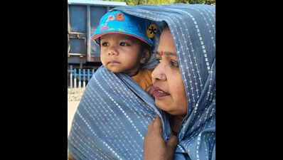 Temp crosses 41C, surge in heat-related cases at hosps