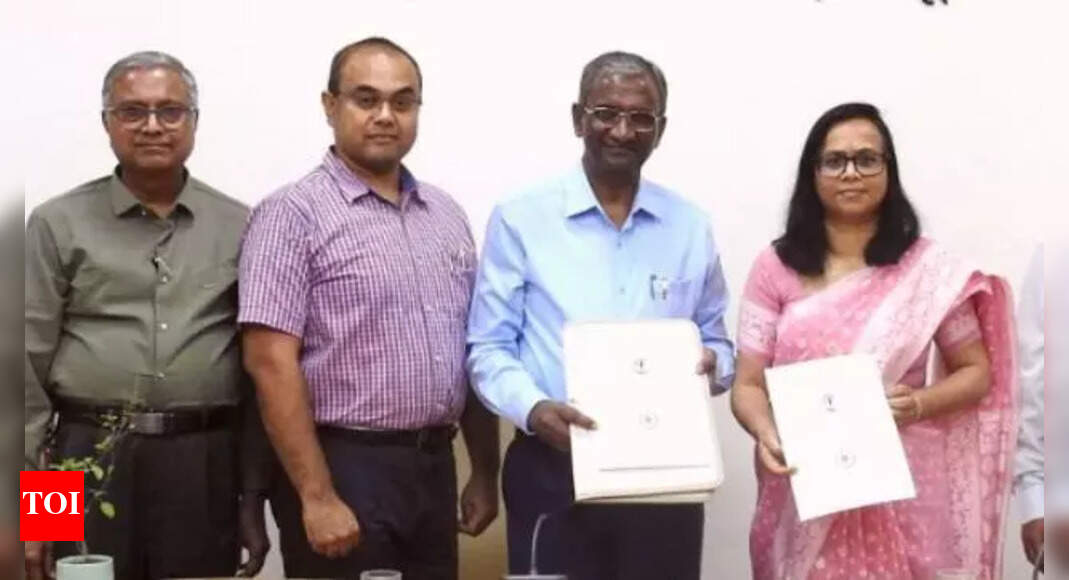 VNIT signs pact with Yantra India Ltd to enhance technical education | Nagpur News - The Times of India