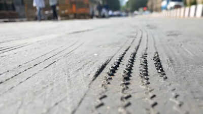 Mumbai heatwave: Road near BMC headquarters ‘melts' as temperature soars