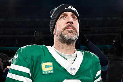 NFL world waits as Aaron Rodgers keeps Steelers and retirement decisions  hanging in balance | NFL News - Times of India