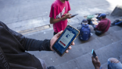 ‘It’s time to abandon the US’: Trump administration ends legal stay for more than 900,000 migrants who entered via Biden’s CBP One app