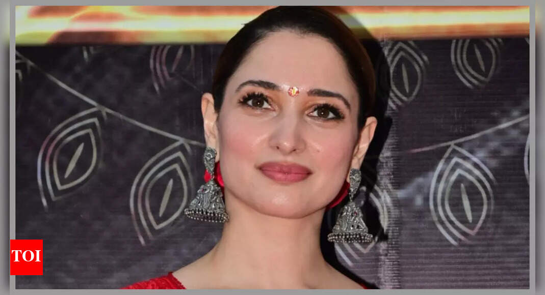 Tamannaah replies to ‘Kisko apne vash mein karna chahogi?’